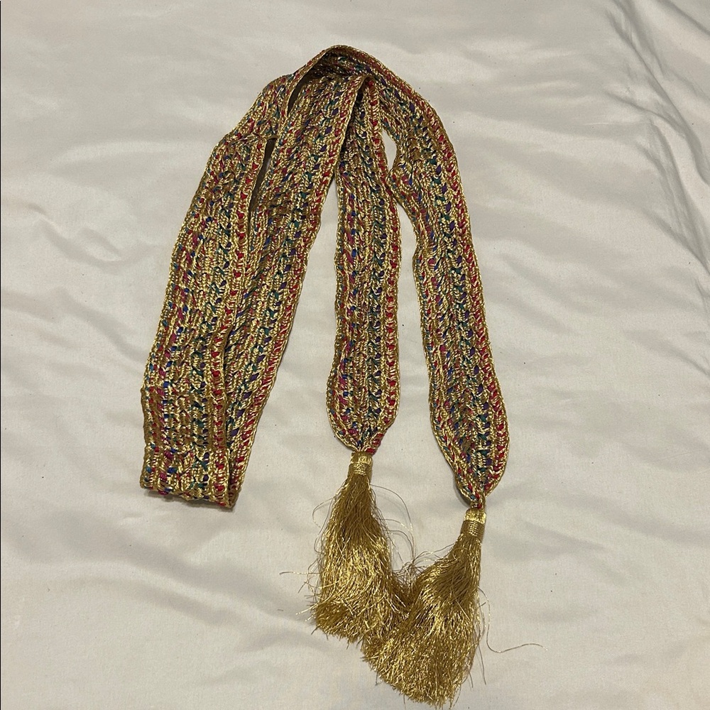 Ellen Tracy Linda Allard fringe festival belt sash